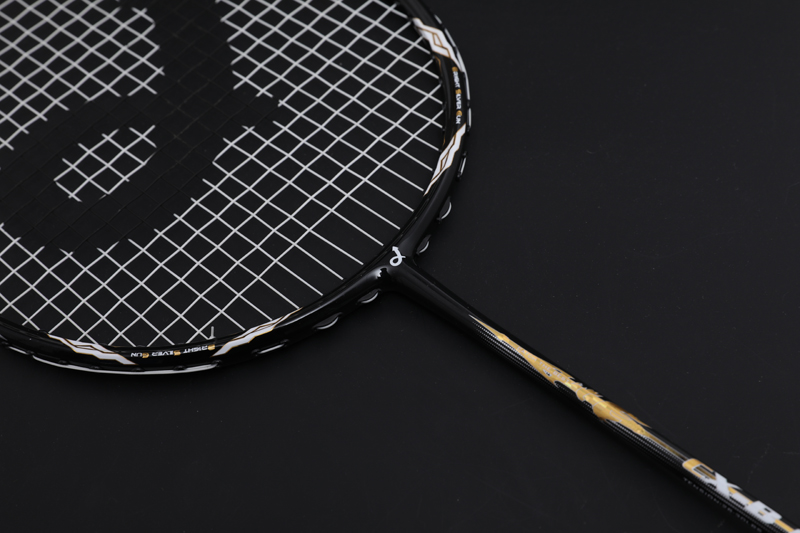 Premium Carbon Badmintonracket CX-B668 Röd